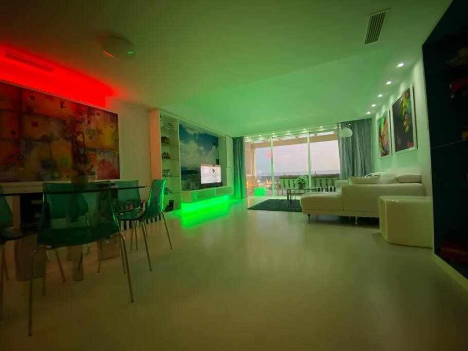 Puerto Banus Penthouse Apartment K1 Marbella Exterior photo